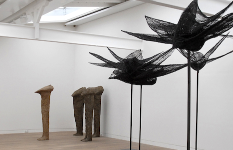 Abakanowicz. Birds, Conglomerates, Ghosts, Spirits, Beck Eggeling nq 2008 (c) Beck & Eggeleing International Fine Art